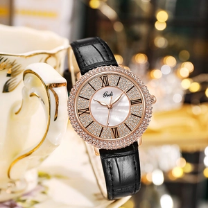 Montre À Quartz Pour Femme Lunette En Strass Cadran En Nacre Bracelet En Cuir Étanche Mode Luxe Élégante