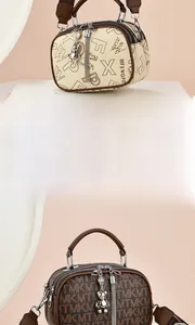 Détails de sacs à main élégants en cuir PU avec motifs imprimés et breloques ours en métal