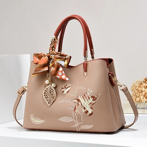 Borsa A Mano In Pelle PU Con Ricamo Floreale Elegante Grande Capacità Con Sciarpa Di Raso E Ciondolo Perla Artificial E Foglia