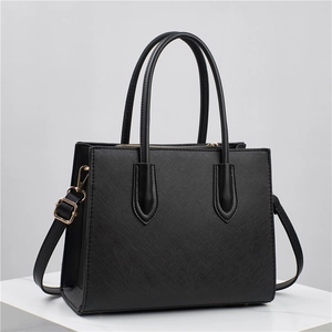 Large Capacity Saffiano PU Leather Tote Bag For Women Elegant Work Office Handbag With Adjustable Strap Gold Hardware