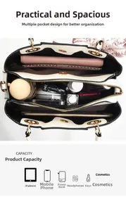 Vue de dessus montrant l'intérieur spacieux multi-compartiments d'un sac à main beige élégant