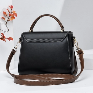 Borsa a tracolla alla moda in pelle nera con manici marroni e cuciture bianche a contrasto