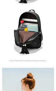 Détail montrant la grande capacité intérieure de ce sac à dos en cuir matelassé élégant