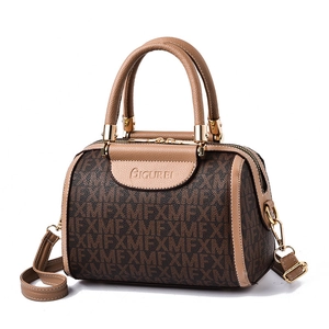 Borsa Boston vintage marrone con monogramma XMF e dettagli in metallo dorato lucido