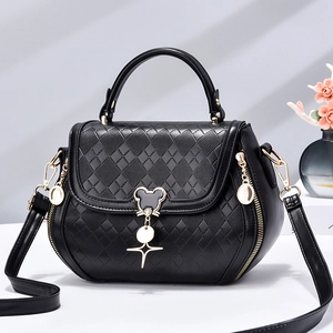 Quilted PU Leather Crossbody Bag Elegant Handbag With Top Handle And Gold Tone Hardware For Women Daily Fashion