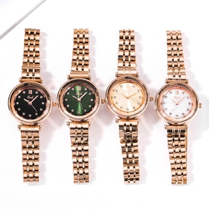 Montres Gedi élégantes pour femmes avec bracelets en acier or rose et quatre cadrans
