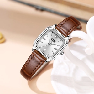 Orologio da donna vintage rettangolare con cinturino in pelle marrone e quadrante grigio