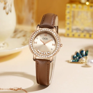 Montre GEDI luxe pour femme avec boîtier en strass or rose et bracelet en cuir marron