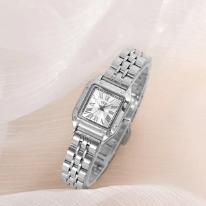 Women Quartz Watch Square Dial Stainless Steel Strap Roman Numerals Waterproof Vintage Elegant Business Casual Wristwatch