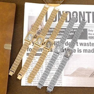 Retro square quartz watch set with metal chain bracelets in gold and silver finish
