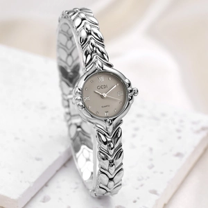 Elegant Women Quartz Watch Leaf Wheat Ear Metal Bracelet Strap Date Calendar Waterproof Vintage Luxury Jewelry Wristwatch