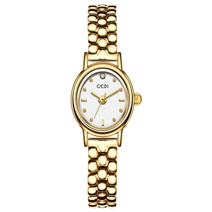 Montre élégante pour femme en acier doré à cadran ovale et index serti de strass