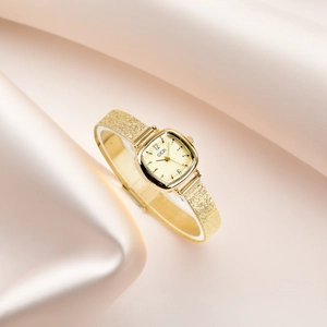 Elegant Women Quartz Watch Stainless Steel Mesh Band Alloy Case Waterproof Retro Square Dial Fashion Lady Timepiece
