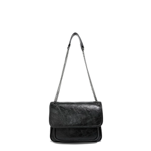 Borsa a tracolla in pelle trapuntata nera con catena argentata e stile vintage retrò