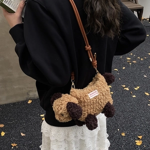 Sac bandoulière peluche chiot pour enfants en fausse fourrure avec étiquette de Noël