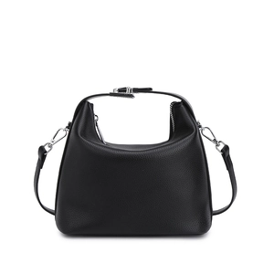 Elegante schwarze Handtasche aus Leder mit Litschistruktur und silbernen Beschlägen