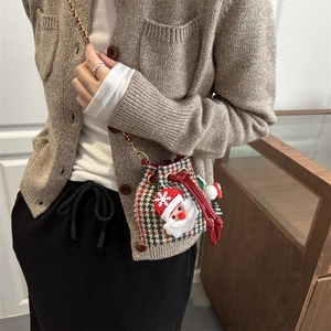 Mini Christmas bucket bag with plaid pattern and 3D Santa decor on chain strap