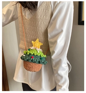 Sac bandoulière sapin de Noël au crochet fait main pour enfants avec pompons festifs
