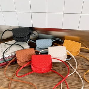 Kids Mini Crossbody Bag PU Leather Woven Texture Flap Shoulder Purse For Toddlers Girls Boys Fashion Accessory