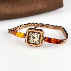 Vintage Women Quartz Watch Square Dial Roman Numerals Elegant Tortoiseshell Resin Alloy Chain Strap Jewelry Clasp Waterproof
