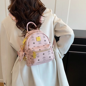 Mini zaino vintage rosa con motivo a orsetti e placca dorata per il pendolare quotidiano