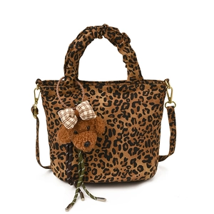 Sac à main léopard pour filles avec pendentif chien en peluche et poignée froncée nuage