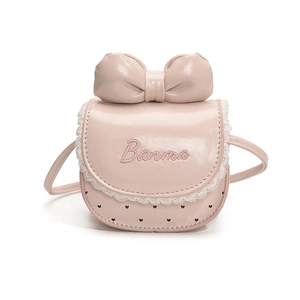 Sac bandoulière rose pour fille avec grand nœud et bordure en dentelle blanche élégante