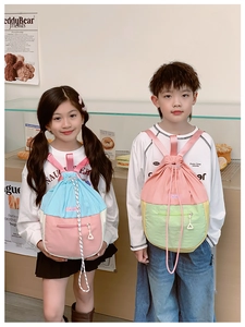 Détails de sacs à dos à cordon colorés en nylon résistant à l'eau avec poche zippée