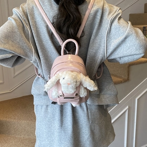 Mini sac à dos rose pour filles avec un joli lapin en peluche blanc et bretelles