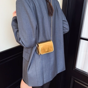 Fashionable kids gold laser metallic crossbody bag with chain strap for boys and girls