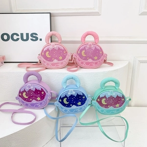 Kinder Prinzessin Umhängetasche PU Leder PVC Mond Stern Muster Runde Handtasche Für Kleine Mädchen Süße Cartoon Mode