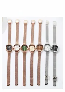 Multiple colors of retro square women's watches with metallic mesh straps