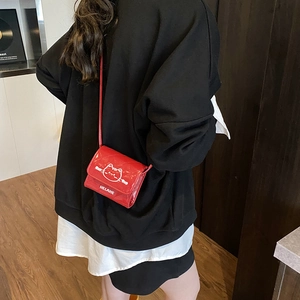 Red quilted patent leather mini shoulder bag for girls with cute white cat print