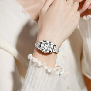 Elegant vintage silver square watch for women with Roman numerals and steel band