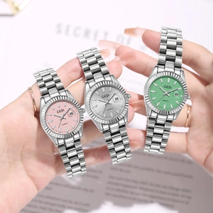 Montre à quartz GEDI élégante pour femme avec bracelet en acier et dateur