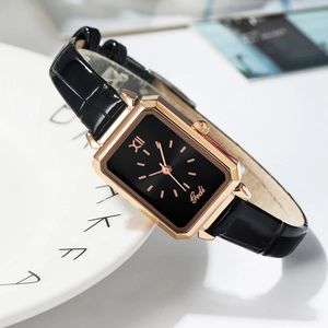 Elegante quadratische Gedi Quarzuhr mit Roségoldgehäuse und schwarzem Lederband Damen