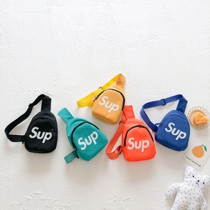 Borsa Da Petto Per Bambini Nylon Tracolla Regolabile Marsupio Stampa Lettera Moda Casual Streetwear Per Ragazzi Ragazze
