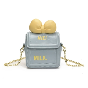 Sac bandoulière bleu pour fille avec nœud jaune et lettres graphiques imprimées