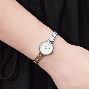 Elegant GEDI women quartz watch with silver link bracelet and textured round dial