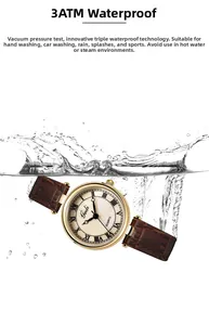 Gros plan d'une montre vintage à quartz étanche 3ATM avec bracelet en cuir