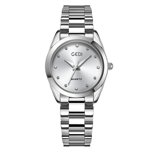 Orologio al quarzo argento con indici di diamante e cinturino in acciaio