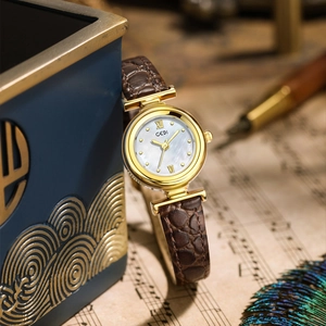 Elegant women's quartz watch with mother of pearl dial and brown crocodile leather strap