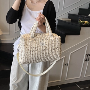 Quilted floral diaper bag for moms, stylish large capacity tote with adjustable strap