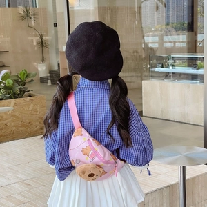 Niedliche rosa Kinder-Brusttasche mit 3D-Plüschbär und verstellbarem Nylongurt