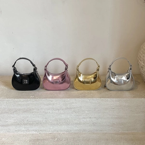 Mini Sac À Main En Cuir PU Métallisé Pour Filles Sac À Bandoulière Hobo Demi-Lune Avec Chaîne En Métal Mode Enfant