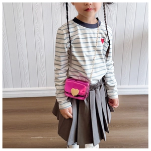 Pink metallic kids mini shoulder bag with gold heart buckle and delicate chain strap
