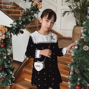 Girl's black velvet dress with lace collar and heart-shaped quilted chain bag