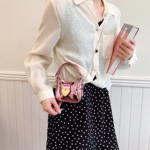 Mini sac à main brillant pour filles avec boucle coeur et bandoulière en chaîne