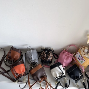 Kids Mini Bucket Bag Leopard Print PU Leather Contrast Color Drawstring Crossbody Shoulder Purse For Toddler Boys Girls