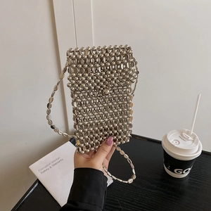 Sac Bandoulière En Perles De Métal Argenté Fait Main Femme Mini Pochette De Téléphone Tissée Minimaliste Mode